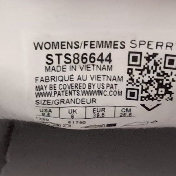 White and Rose Gold Sperry Woman's 8.5 Worn once - Picture 3 of 5